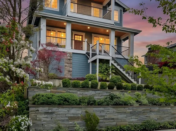 8050 29th Avenue NW, Seattle, WA 98117