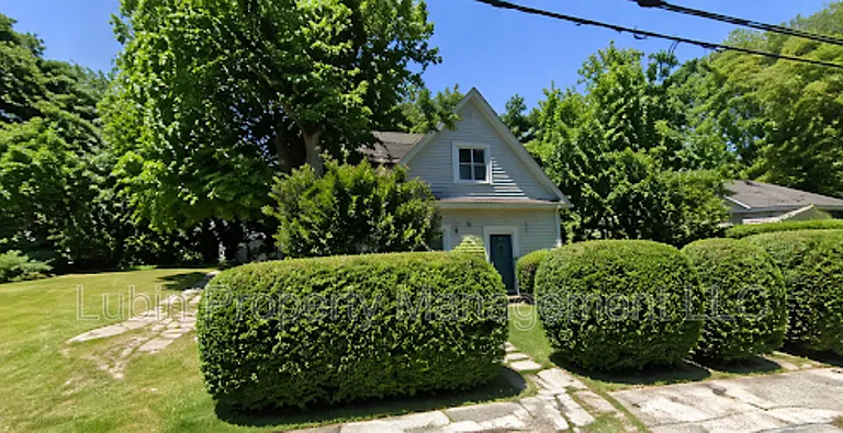 1207 Cannon St — Photo 7