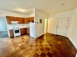 181 Salem St APT 10, Boston, MA 02113