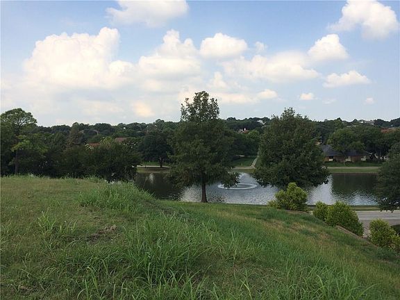4th image of 3401 University Park Ln