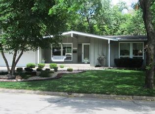 4412 Northwood Dr NE, Cedar Rapids, IA 52402