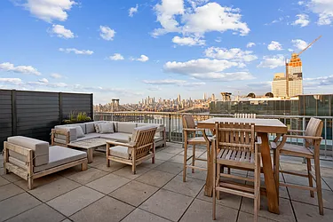 440 Kent Avenue #5B in Williamsburg, Brooklyn | StreetEasy