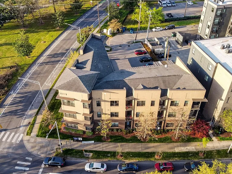 1700 Belcourt Ave #105 — Photo 28