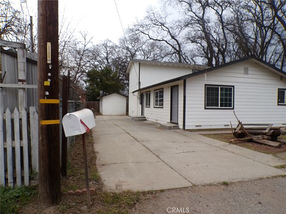 2nd image of 3740 Mullen Ave