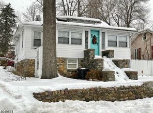 7 Huron Pl, Denville, NJ 07834