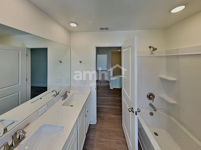 5937 Thistleberry Fields Ln — Photo 16