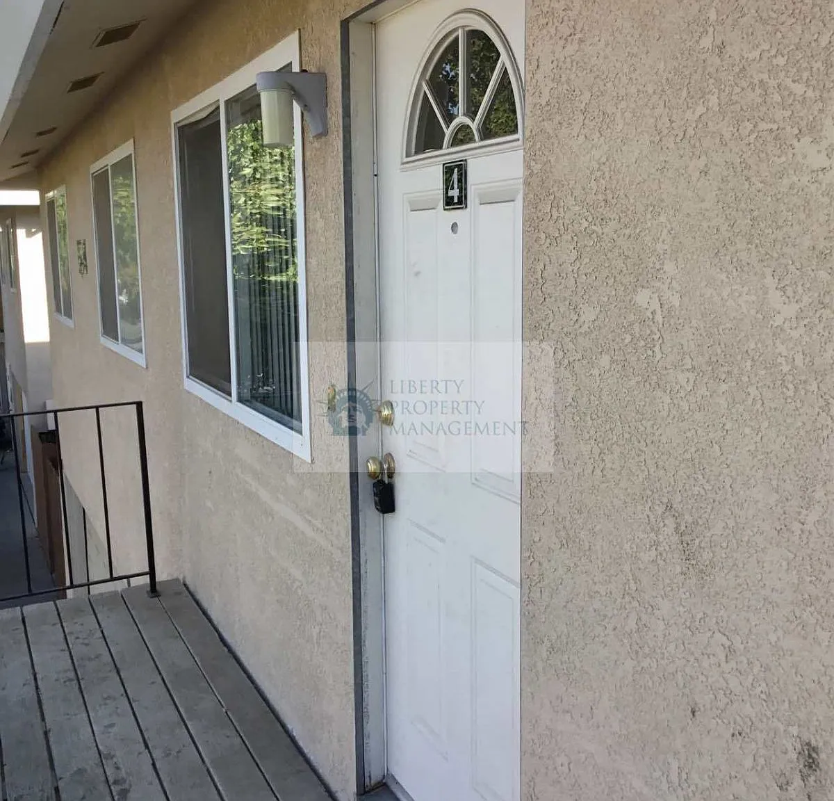 2 bed, 800 sqft, $1,550 — Photo 3
