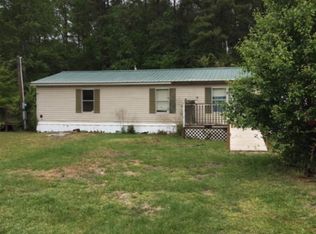 220 Mulberry Ln, Cottageville, SC 29435