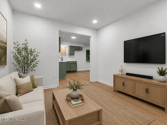 3rd image of 5214 Haynes Dr