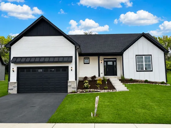 852 Timber Oak Ln, Yorkville, IL 60560
