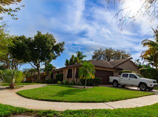 1273 SW 27th Ave, Deerfield Beach, FL 33442