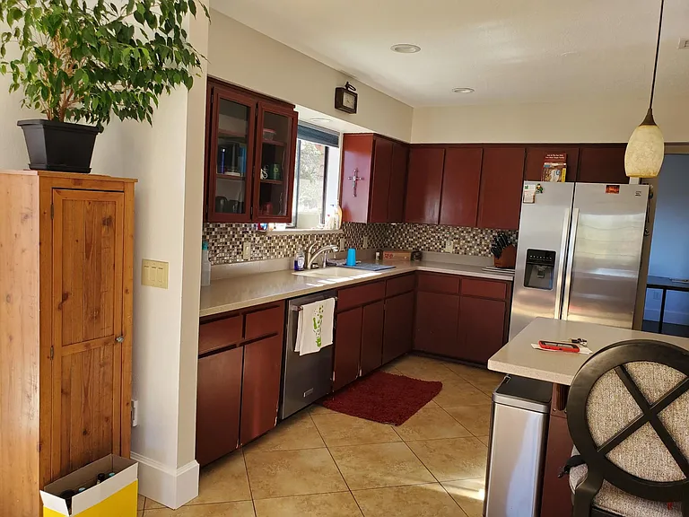 712 Sunrise Blvd — Photo 12