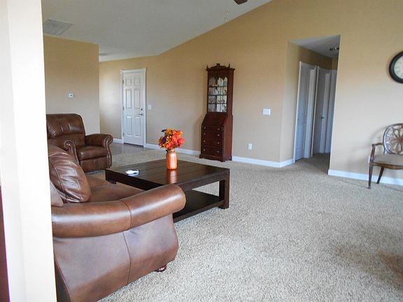5th image of 725 S High St Unit 17