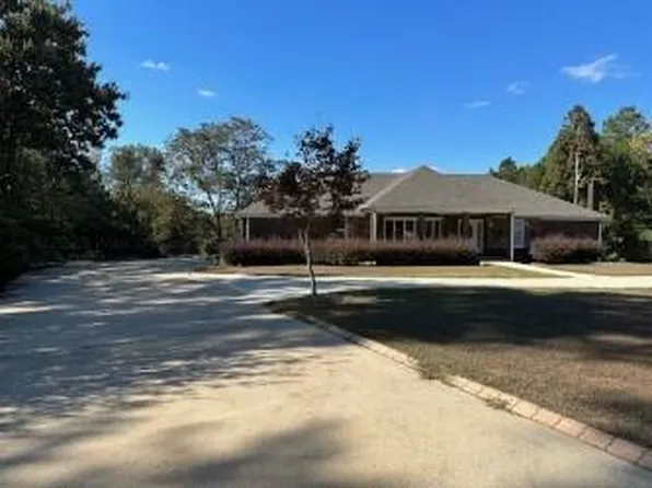 495 Court Rd, Winfield, AL 35594