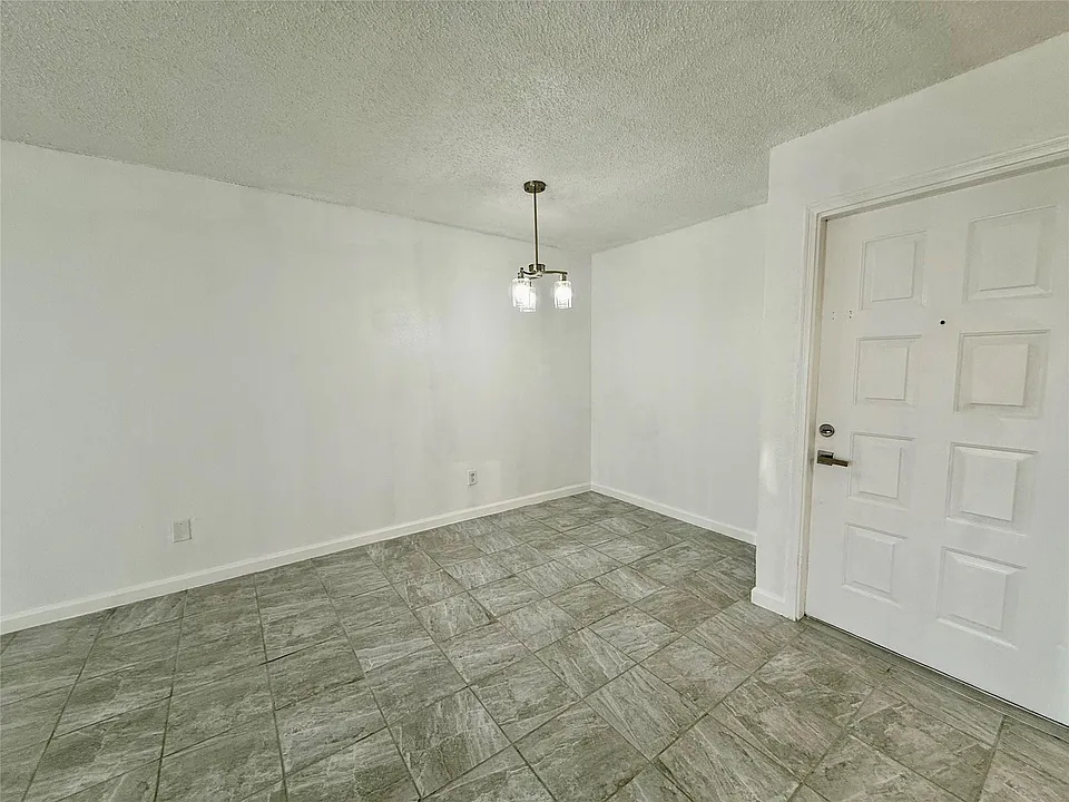 2830 S Bartell Dr #9