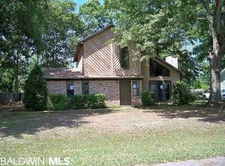 607 E Gate Cir, Foley, AL 36535