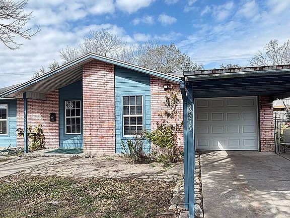 3rd image of 3933 Sarita St