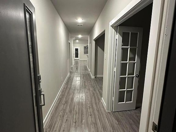 2nd image of 3213 Deckard Dr #3213