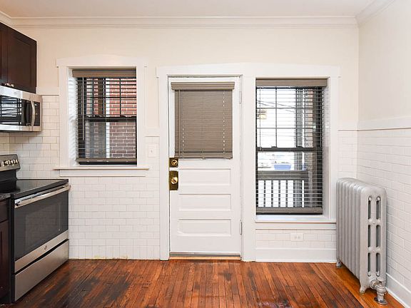 5th image of 847 W Agatite Ave APT 1S