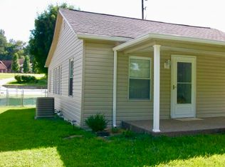 944 S Fork Rd, Marion, VA 24354