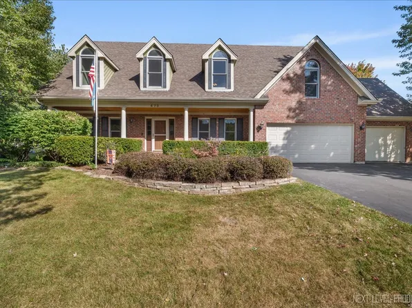 473 Bond Dr, Batavia, IL 60510