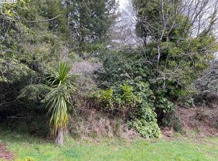 Hassett, Brookings, OR 97415