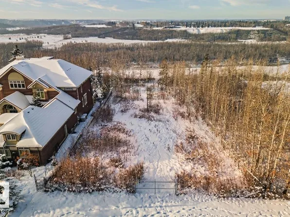 5108 154th St NW, Edmonton, AB T6H 5P3