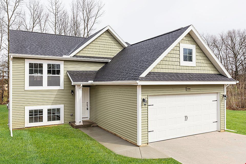 1st image of 660 S Cygnet Lake Dr