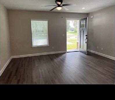 1st image of 217 Tiger View Gln #2