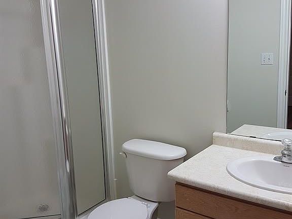 2nd image of 279 Nashville Cir #2