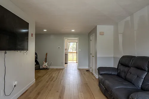 2 Sterling Ln #2 Photo 1