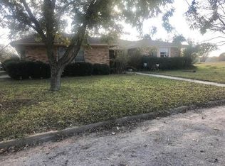 116 Bogey Cir, Comanche, TX 76442