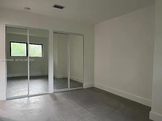 6101 NE Miami Ct #2 — Photo 8