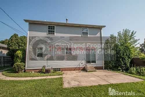 5th image of 6646 Monterey Dr