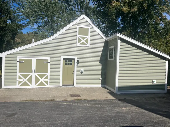 62 Glendale St, Maynard, MA 01754