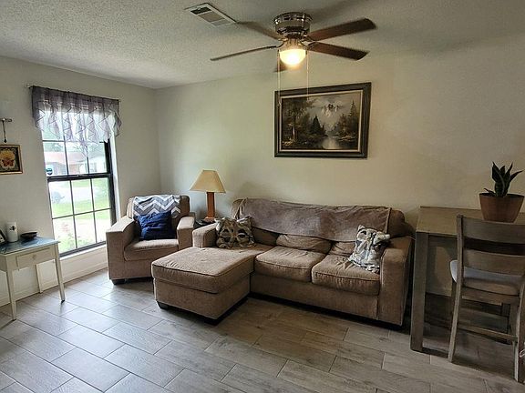 5th image of 2961 English Oak Cir