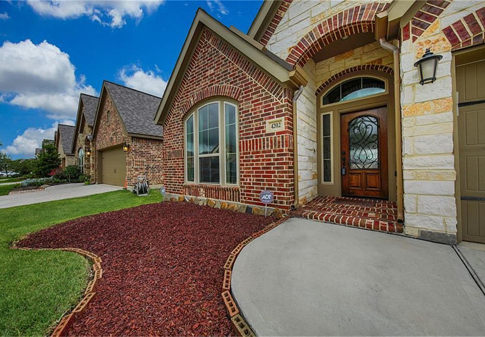 1st image of 4202 Bergamo Shores Dr