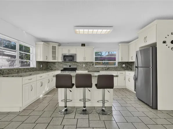 241 SW 52nd Ave, Miami, FL 33134