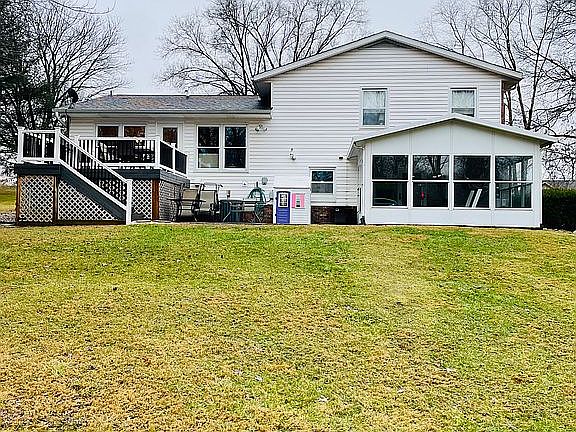 5th image of 2404 Glenwood Dr