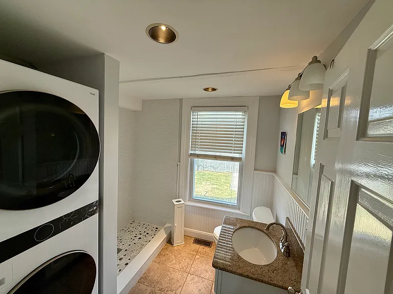 65 Terrace Ave #1 — Photo 16