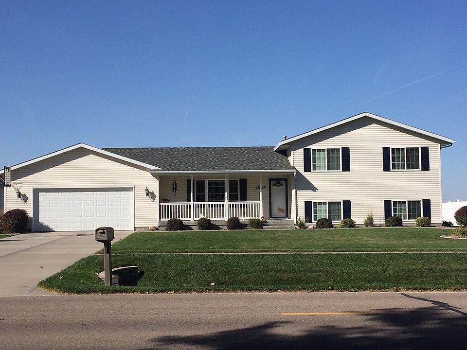 Fantastic Neighborhood! 