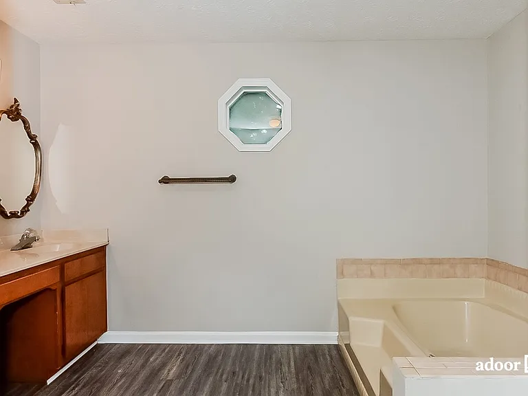 125 Pond Dr — Photo 6