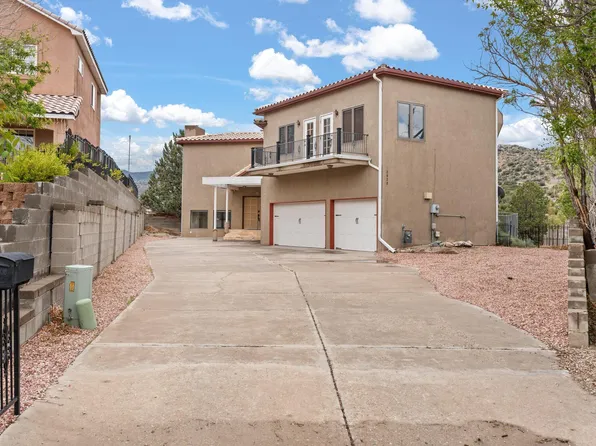 13820 Waterlily Ct SE, Albuquerque, NM 87123