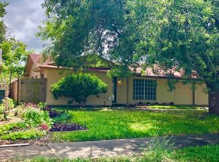 4802 Wycliff Dr, San Antonio, TX 78220