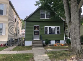 448 8th Ave, Troy, NY 12182