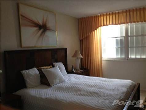 5th image of 300 Bayview Dr APT 1811