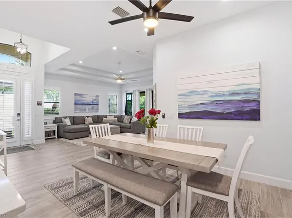 9435 Isla Bella CIR, BONITA SPRINGS, FL 34135