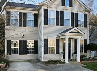 10605 Hugue Way, Charlotte, NC 28214