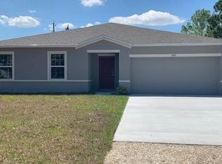 8035 97th Ct, Vero Beach, FL 32967
