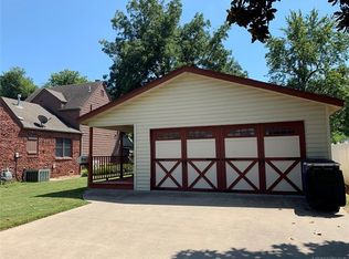 968 E 36th Pl, Tulsa, OK 74105